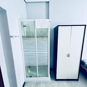 Habitación con 2 Camas Individuales